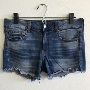 Super stretch light wash jean shorts
